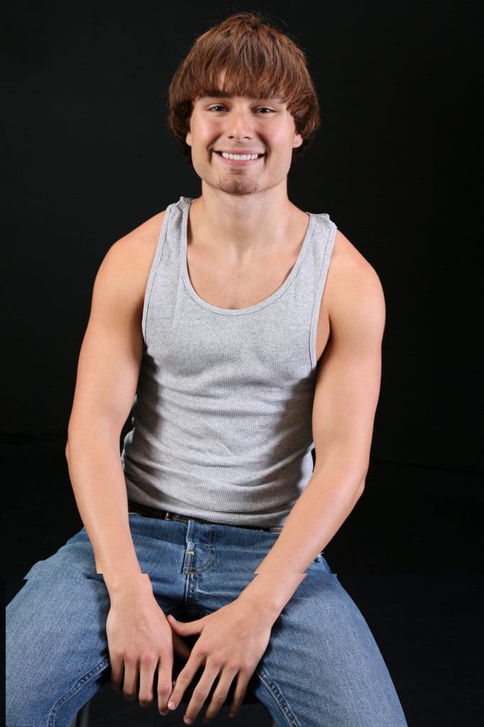 chaosmen_devin_hires_01