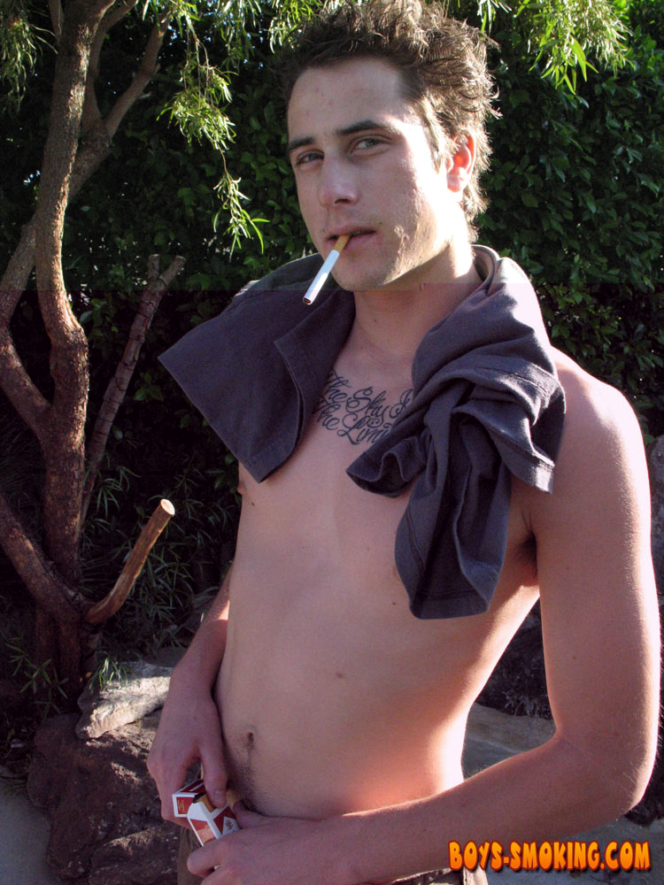 joeysmokesoutside_bs_01